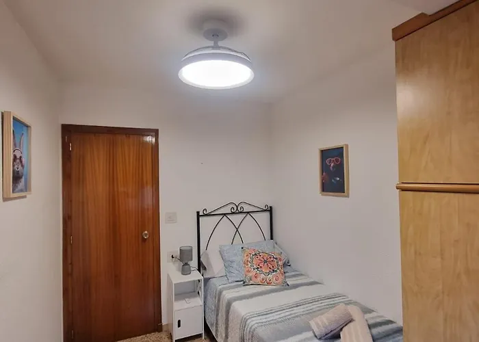 Amani Apartamento Alcañiz *